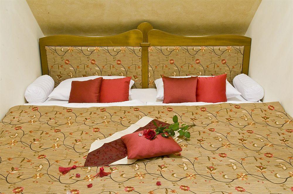 Amira Boutique Hotel Heviz Wellness & Spa Zewnętrze zdjęcie