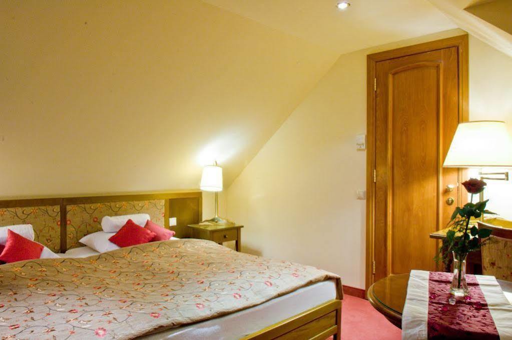 Amira Boutique Hotel Heviz Wellness & Spa Zewnętrze zdjęcie