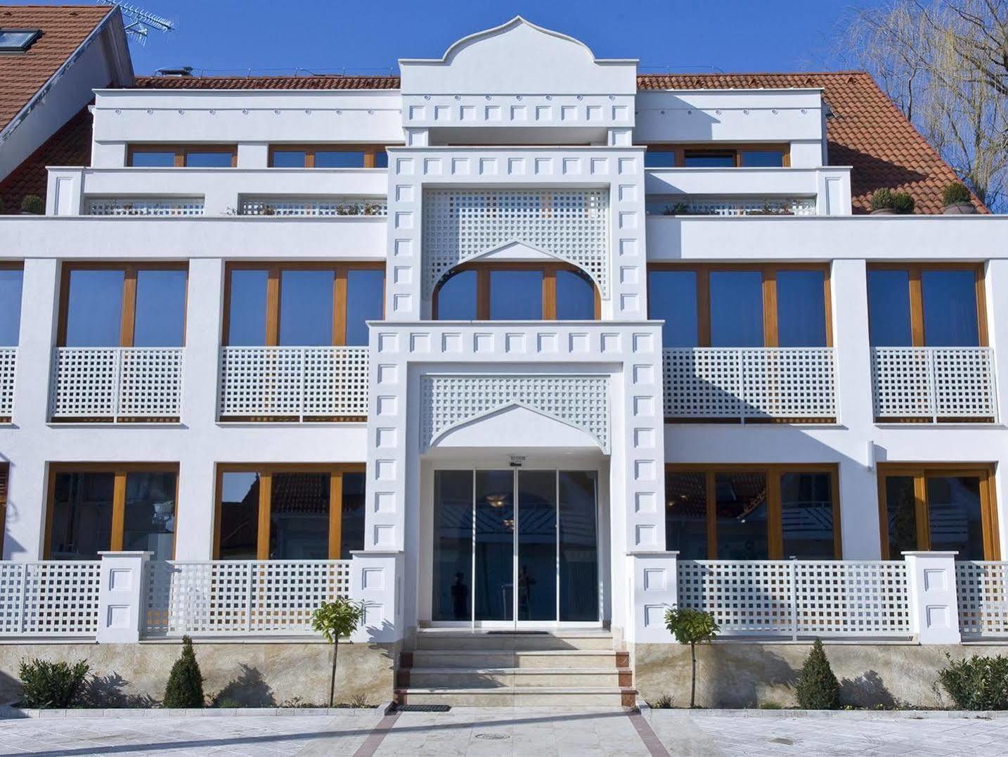 Amira Boutique Hotel Heviz Wellness & Spa Zewnętrze zdjęcie